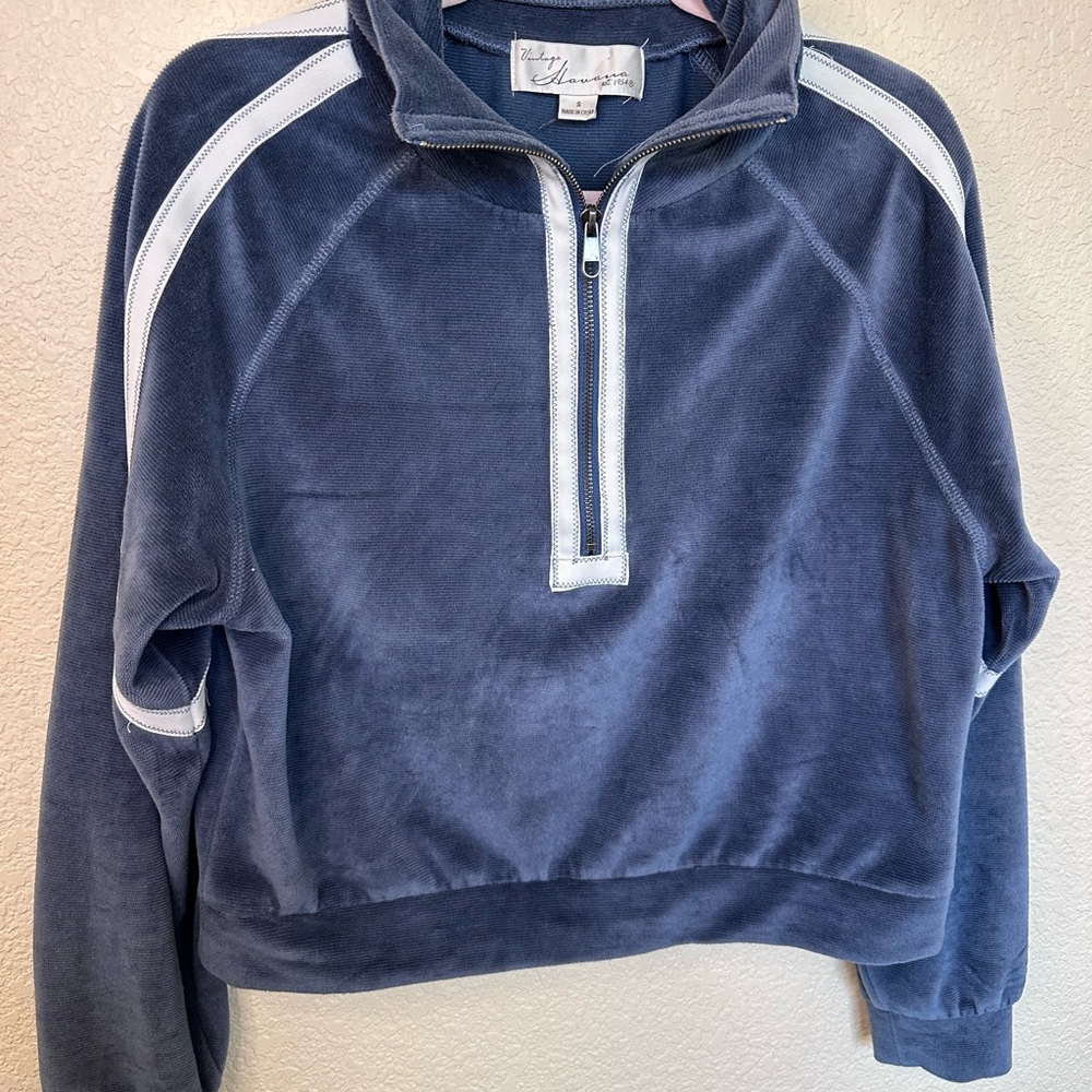 Vintage Havana Blue and White Crew Neck Sweater